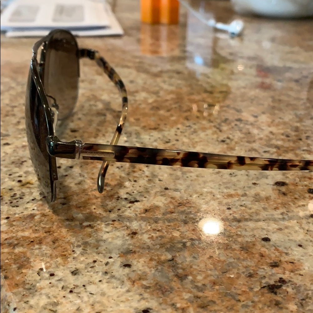 Gucci Aviators - image 2